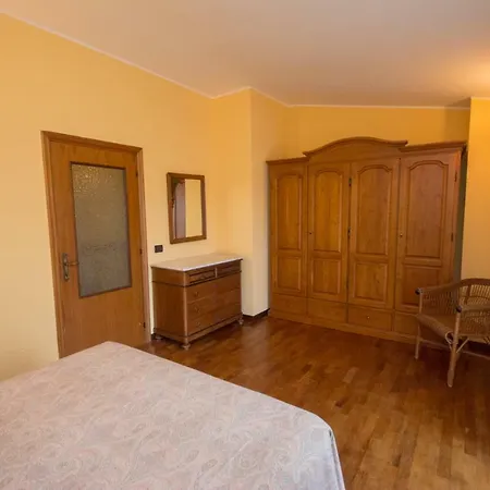 Helvetia Apartment